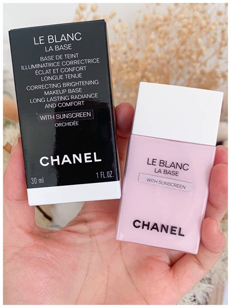 chanel le blanc la base rose|chanel le blanc makeup base.